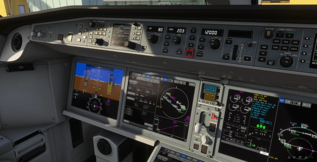 Poste de pilotage Synaptic A220-300 affichant le FMS, la carte de navigation et les systèmes de l'avion.